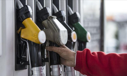 Benzine 4,30 TL indirim geliyor! 20 Ekim'de akaryakıt tabelaları değişiyor