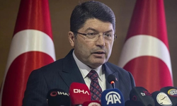 Bakan Tunç’tan Özel’in iddialarına yanıt: Hiç kimse, kimseyi itirafçı olmaya zorlayamaz