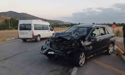 Konya Beyşehir’de peş peşe 3 kaza: 6 yaralı!
