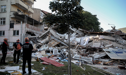 Sındırgı’da 4 büyüklüğünde artçı deprem