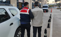 İzmir merkezli FETÖ operasyonu: 35 şüpheli gözaltında