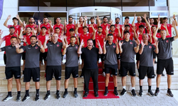 İşitme Engelliler Milli Takımı, Tokyo’da şampiyonluk için ilk adımı atıyor