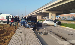 Bandırma’da kavşakta kaza: 1 yaralı