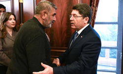 Bakan Tunç, Rojin Kabaiş’in ailesiyle bir araya geldi