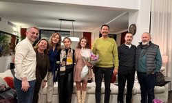 İlayda Alişan’a “Şule” setinde doğum günü sürprizi