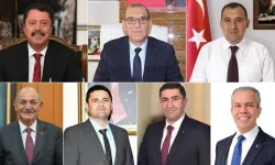 Ankara’da CHP’den peş peşe istifalar: 7 ilçe belediye başkanı yollarını Mansur Yavaş’la ayırmadan sürdürecek