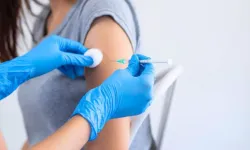 Grip sezonu öncesi kritik uyarı: 65 yaş üstü için aşılama çağrısı