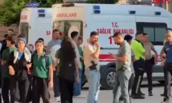 Turgutlu'da okul önünde silahlı saldırı: 8 kişi yaralandı