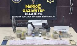 Gaziantep'te 495 sikke ve yasaklı madde ele geçirildi