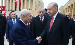Erdoğan’ın kravatındaki KAAN figürleri dikkat çekti