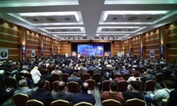 Farklı partilerden 136 kişi AK Parti’ye katıldı