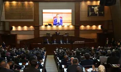 CHP’den ayrılan 242 belediye başkanı YENİ Parti’ye katıldı: İBB Meclisi’nde yeni grup hazırlığı