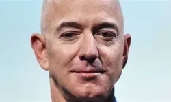 Uzay yarışında yeni hedef: Jeff Bezos Ay’a kalıcı üs kuracak