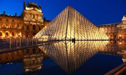 Louvre Müzesi kapanma tehlikesiyle karşı karşıya: Müdürden kritik uyarı