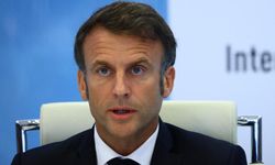 Macron’dan protestolarla ilgili açıklama: Yabancı liderlere tepki gösterdi