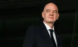 Infantino’dan istifa iddialarına karşı destek mesajı