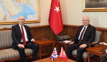 Türkiye ve İngiltere'den savunma ve güvenlik işbirliği