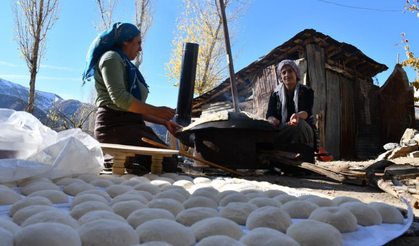Şırnak’ta kadınlardan kışa 200 ekmeklik hazırlık