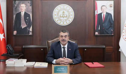 Bakan Tekin'den Öğretmenler Günü mesajı