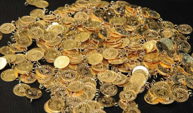 Altın fiyatlarında yükseliş: Gram 4.403 TL, çeyrek 7.442 TL