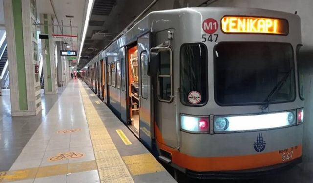 Bağcılar’da metroda korkutan anlar: Fren balatalarında yangın