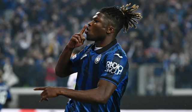 Beşiktaş, El Bilal Toure'nin geçici transferi için görüşmelere başlandığını açıkladı