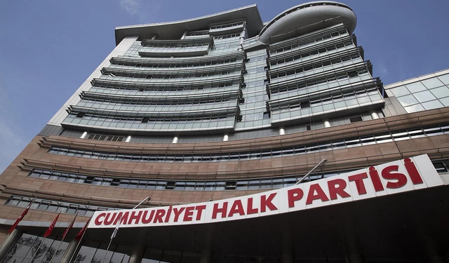 SİYASET