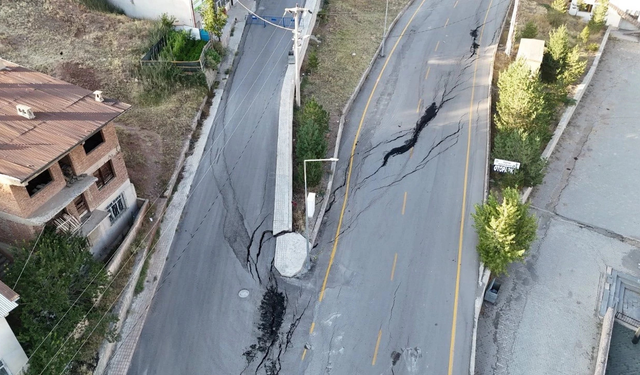 Erzurum’da heyelan: 70 ev tahliye edildi