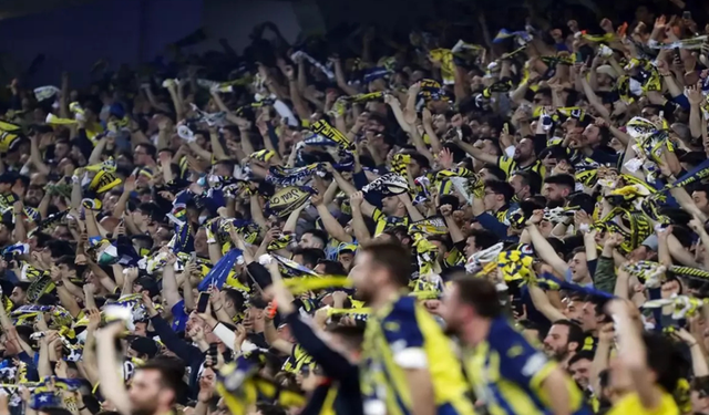 Fenerbahçe’den tarihi gece: Feyenoord’a 5 gol, tribünlerden dünya rekoru