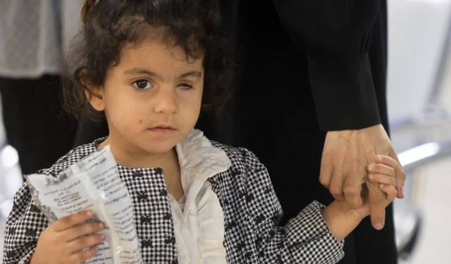 Gazze'de ağır hasta ve yaralı çocuklar, Britanya'ya tahliye edilmeyi bekliyor