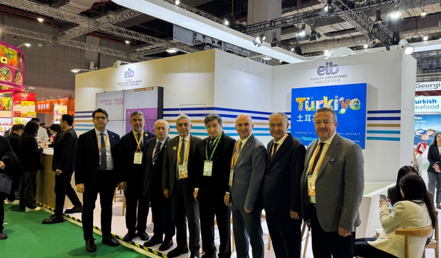 Denizlili sanayiciler Çin uluslararası i̇thalat fuarı ziyaretinde