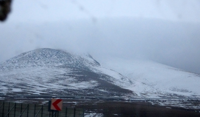 Ardahan’ın yüksekleri beyaza büründü