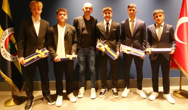 Fenerbahçe 5 imza birden