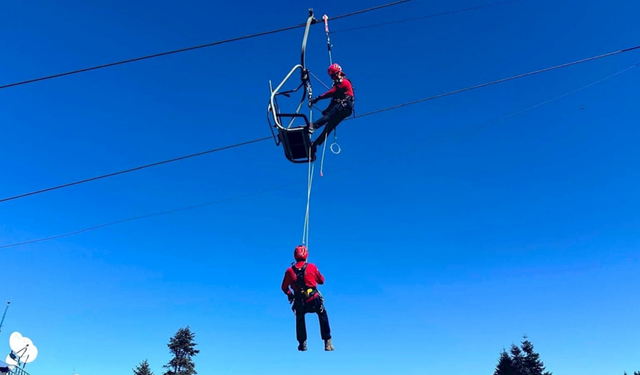 Uludağ’da JAK Timlerinden teleferik tatbikatı
