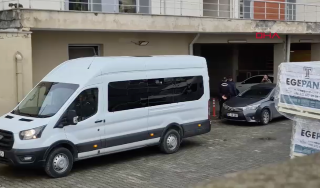 Silah kaçakçılığı operasyonunda biri polis 3 şüpheli tutuklandı