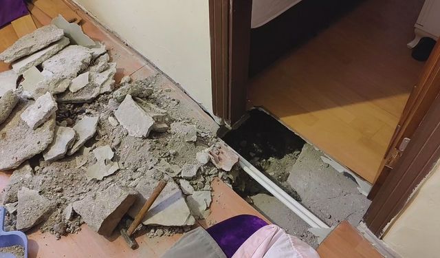 Fatih’te 4 katlı binanın bodrum dairesinde çökme paniği