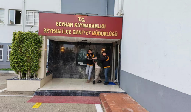 Adana’da silah deposu baskını: Uzun namlulu tüfek ve el bombası bulundu