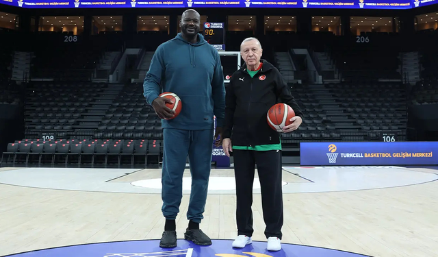Cumhurbaşkanı Erdoğan, NBA eski oyuncusu Shaquille O'Neal ile bir araya geldi