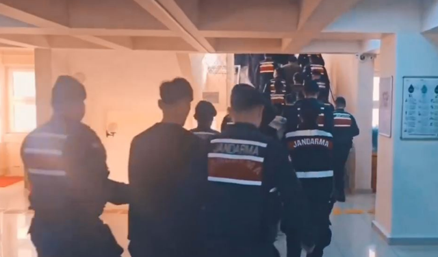 Giresun merkezli 12 ilde siber dolandırıcılık operasyonu:  25 tutuklama