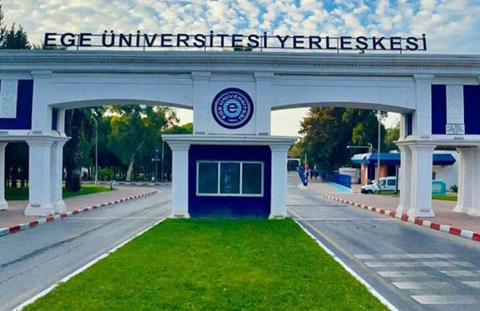 Ege Üniversitesi'nde rektör kim?