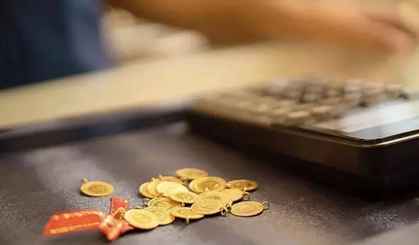 Altın fiyatları rekor tazeledi