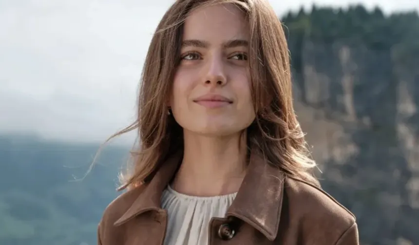 Taşacak Bu Deniz'in Eleni'si Ava Yaman kimdir?