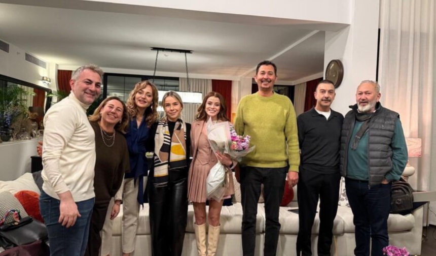 İlayda Alişan’a “Şule” setinde doğum günü sürprizi