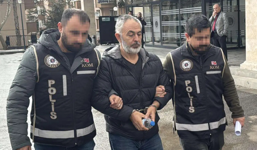 Bakan Gürlek’in tapu kayıtlarını sorgulayan 2 müdür tutuklandı