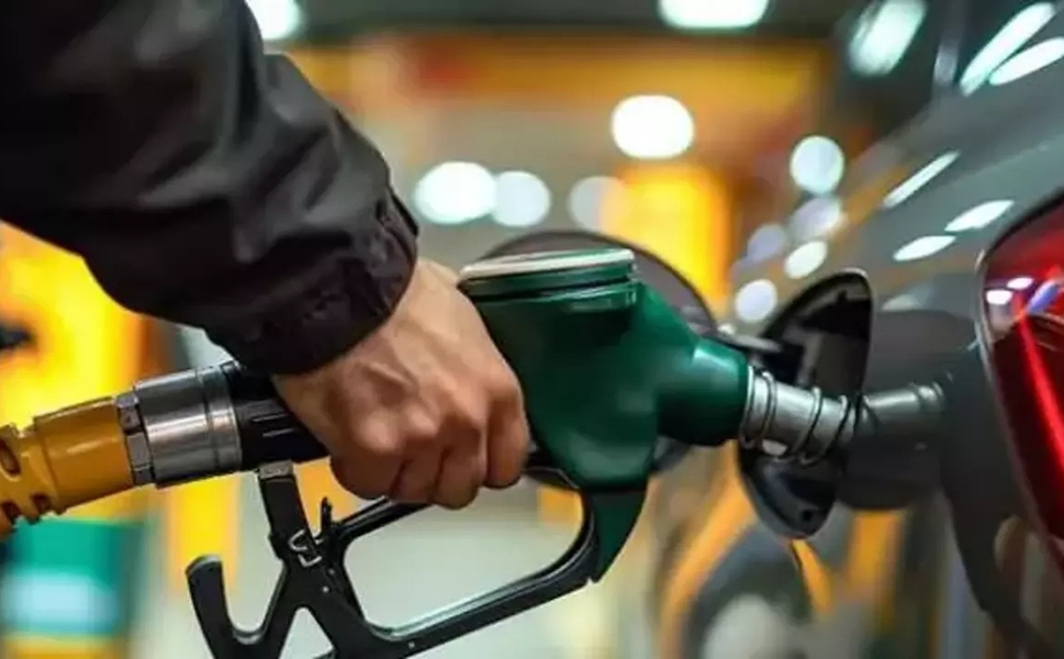 Akaryakıta zam beklentisi! Benzin ve motorin fiyatları değişecek mi?