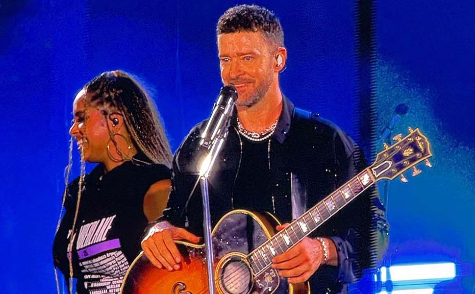Dünyaca ünlü şarkıcı Justin Timberlake İstanbul’da konser verdi