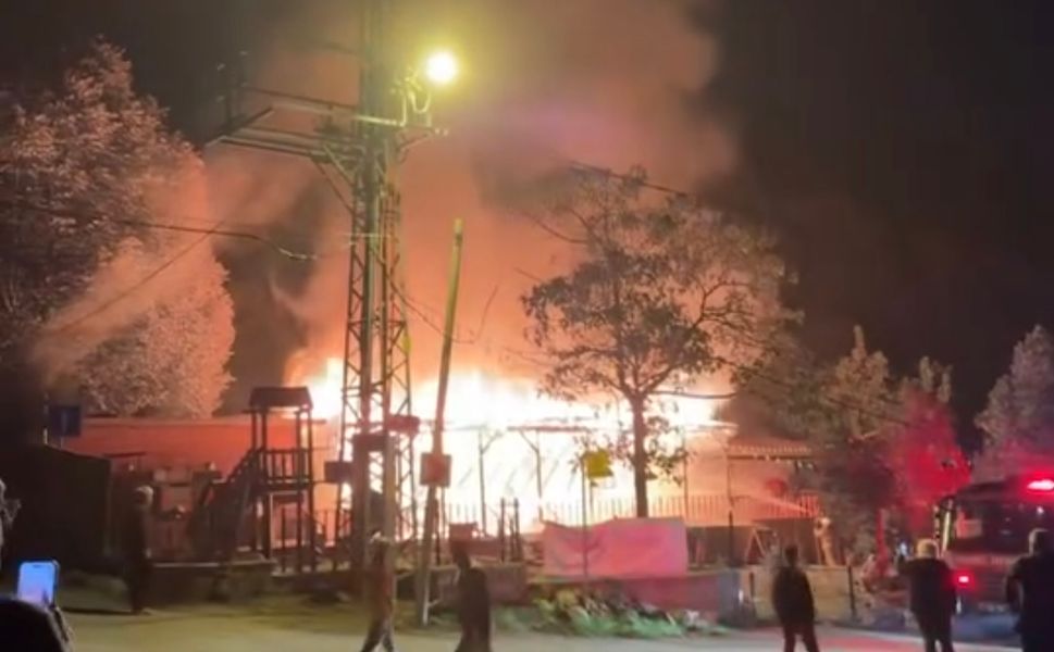 Beykoz’da restoranın şöminesinden çıkan yangın söndürüldü