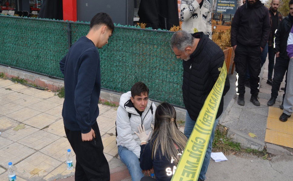 Aksaray’da otomobil ile motosiklet çarpıştı: 17 yaşındaki lise öğrencisi hayatını kaybetti