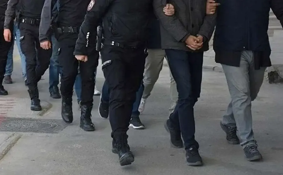 4 ilde DEAŞ’a eş zamanlı operasyon: 4 tutuklama