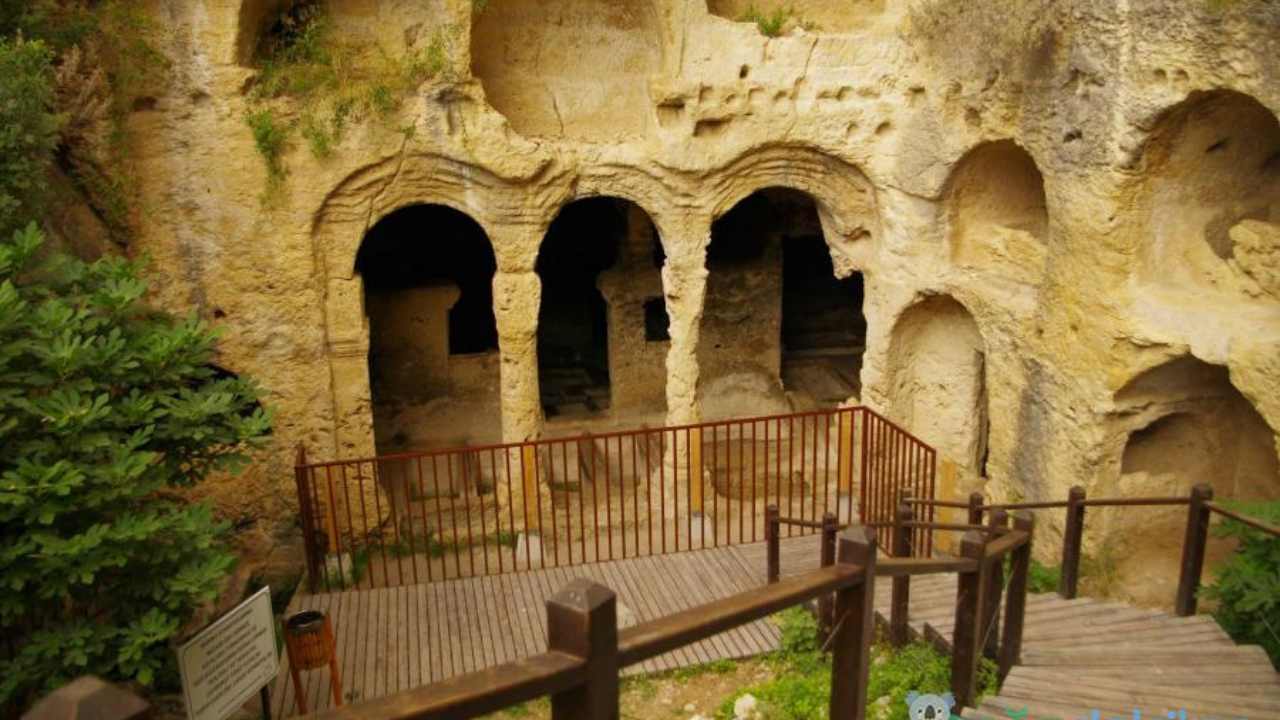 Beşikli Mağara